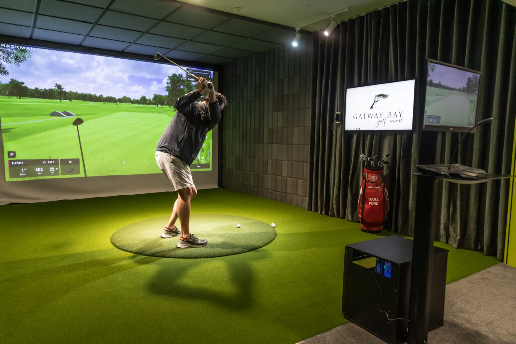 trackman room at Galway Bay Golf Resort